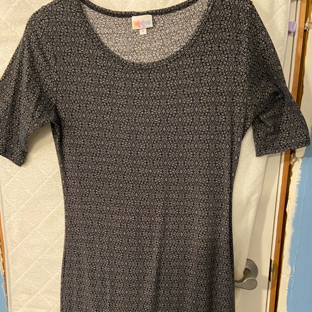 ⭐️4 for $20⭐️  LulaRoe Julia Dark and light grey